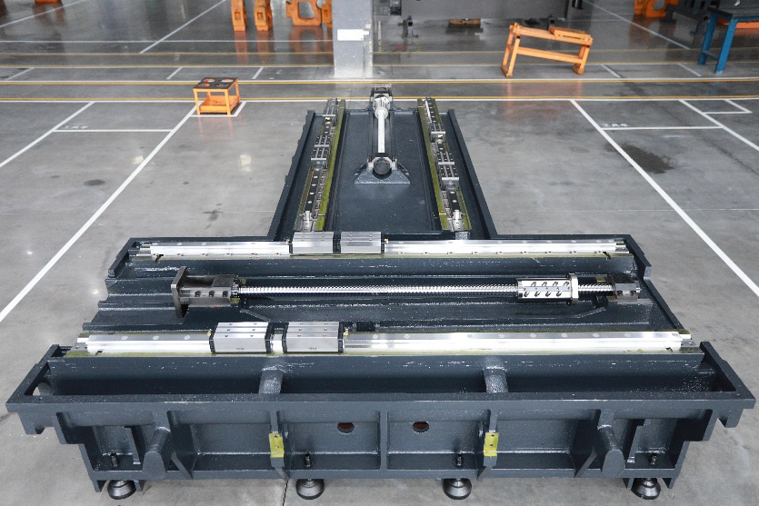 Горизонтально фрезерные обрабатывающие центры с ЧПУ kmt KHM 1250